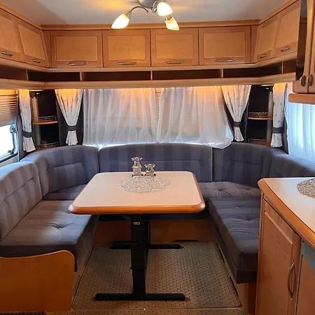 Campingvogn I Nydelige Ramfjord